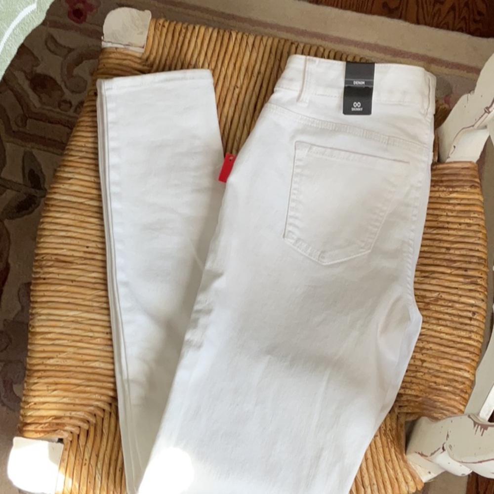 New white skinny jeans  00